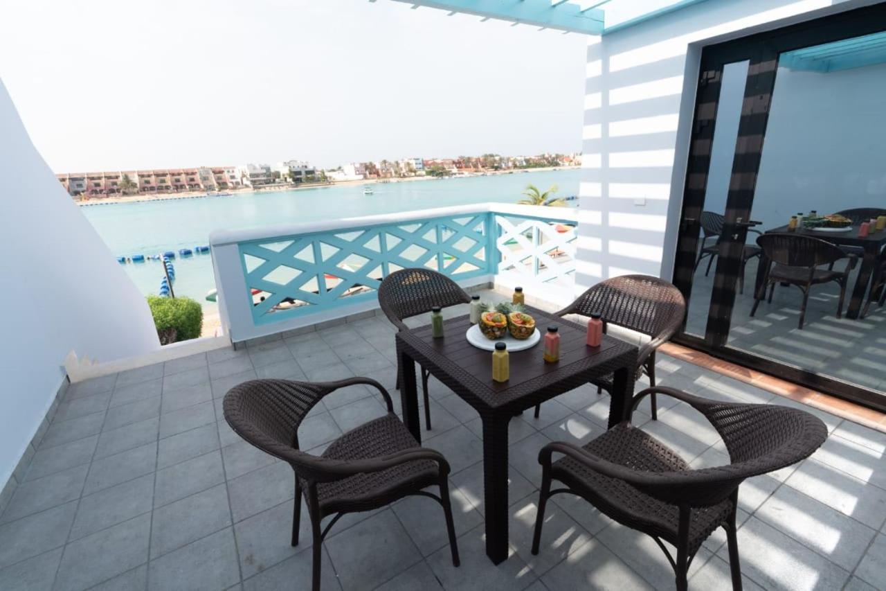 Hotel مجمع لاقون السكني - للعائلات فقط à DDjeddah Extérieur photo