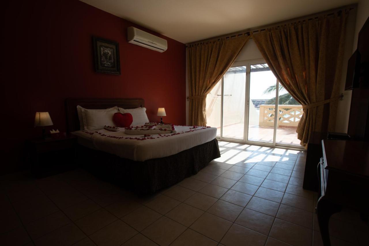 Hotel مجمع لاقون السكني - للعائلات فقط à DDjeddah Extérieur photo